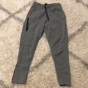 Men’s oakley joggers size small